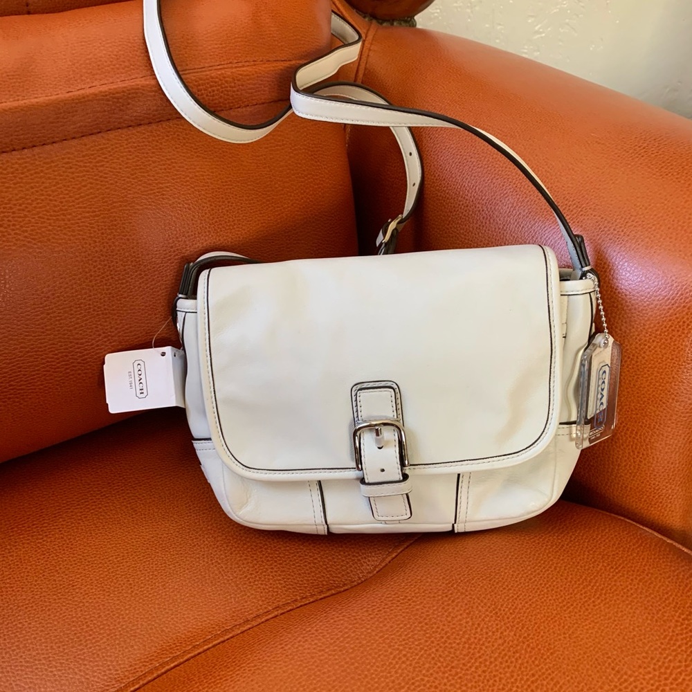 Coach New w/Tag Cream Cross Body.